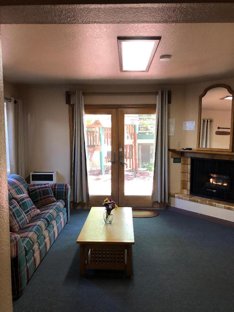 Big Bear Lake Front Lodge المظهر الخارجي الصورة